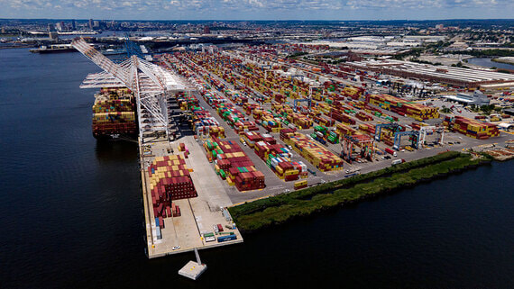 Пошлины Трампа, привели к уменьшению объёмов импорта в порты Соединённых Штатов Америки